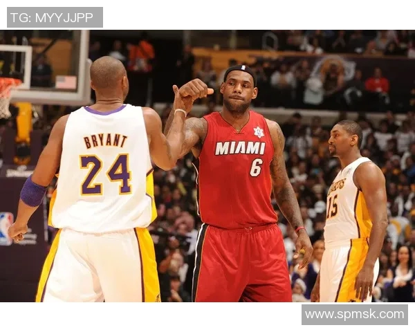 湖人对决热火精彩对阵图揭示比赛看点与球员表现分析 湖人对决热火精彩对阵图揭示比赛看点与球员表现分析