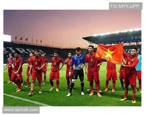 成都极限运动队在世界杯中的团队协作表现分析与点评 成都极限运动队在世界杯中的团队协作表现分析与点评